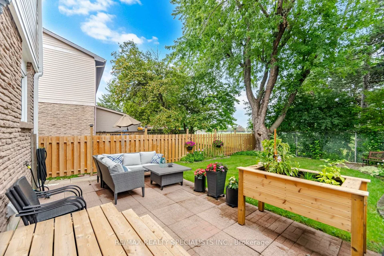 6851, Avila, Meadowvale, Mississauga