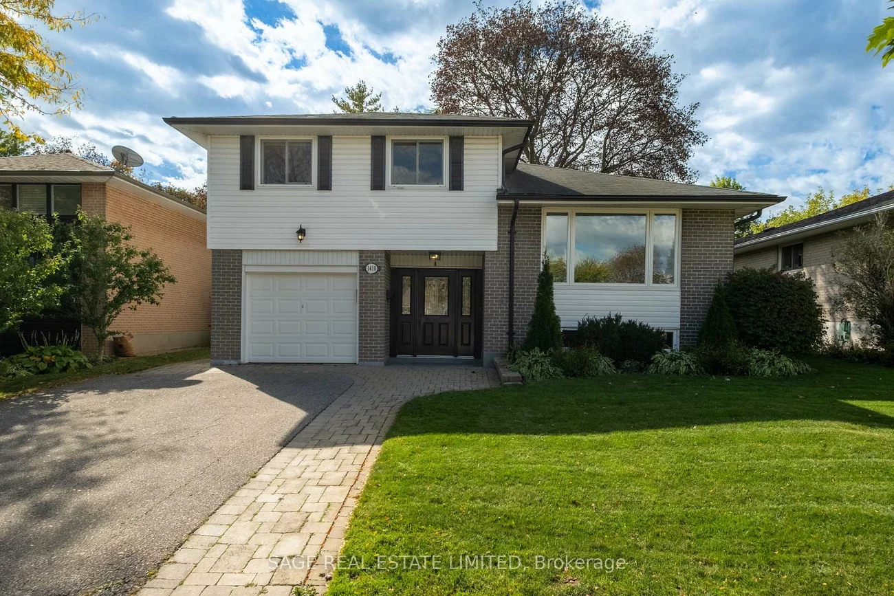 1410, Lewisham, Clarkson, Mississauga