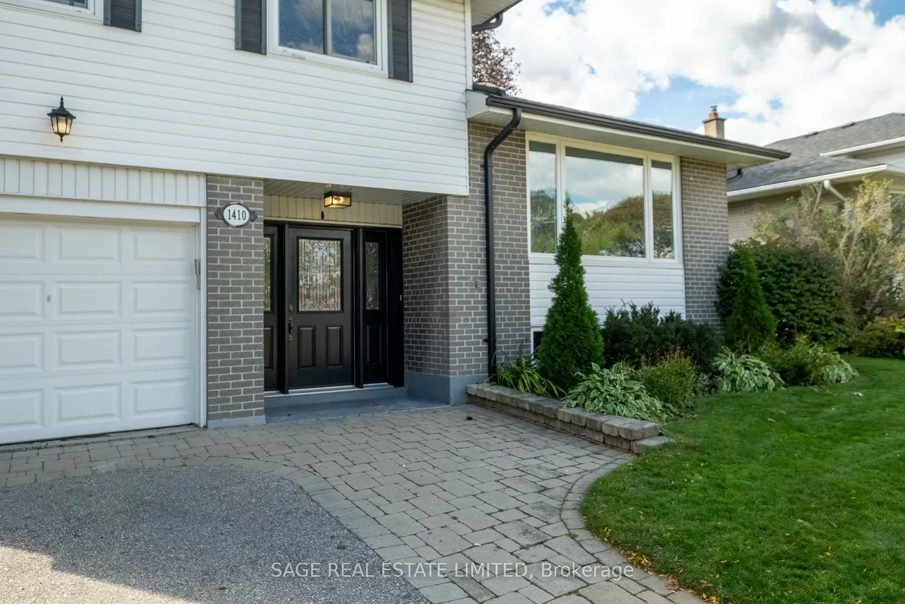 1410, Lewisham, Clarkson, Mississauga