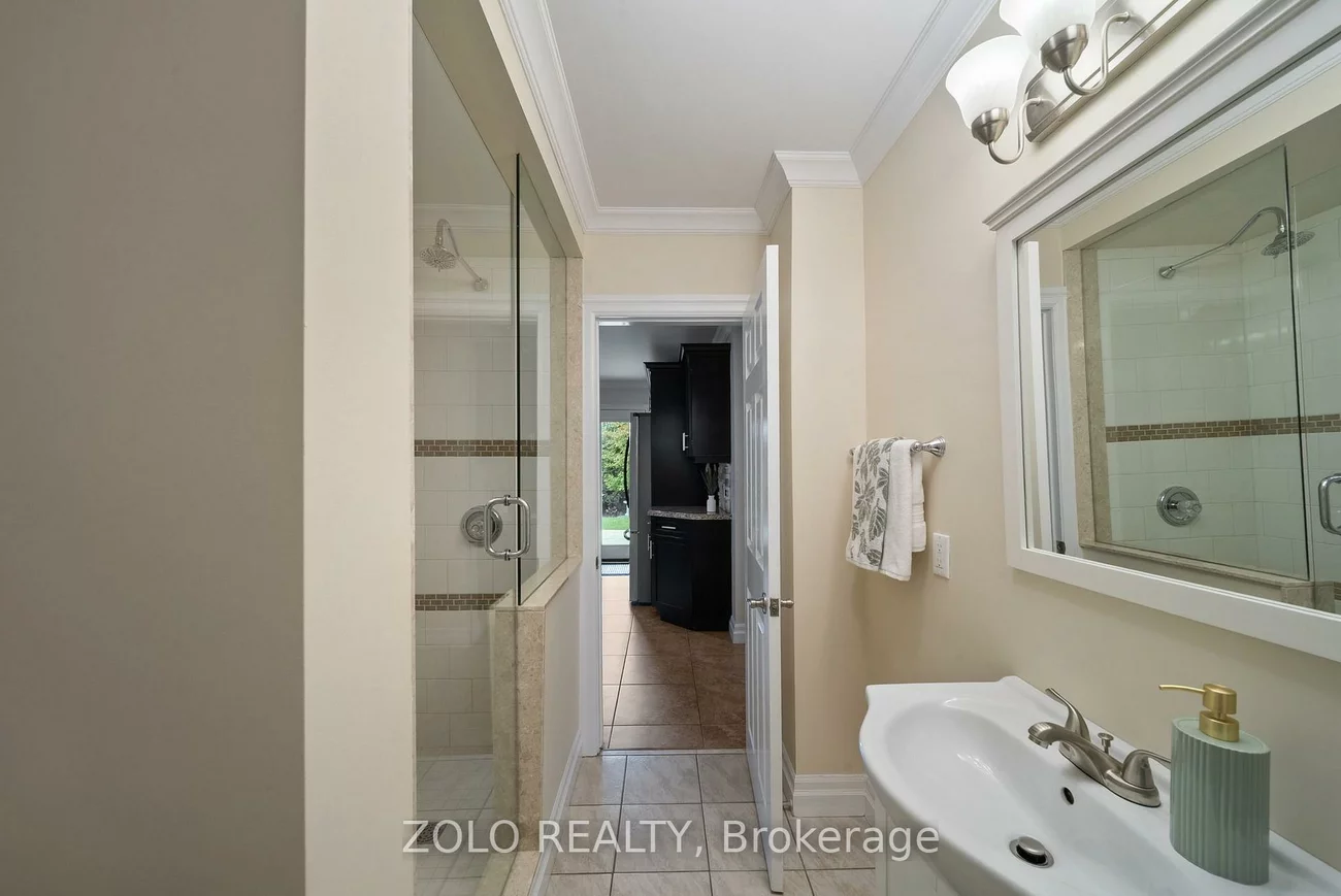 6911B, Hickling, Meadowvale, Mississauga