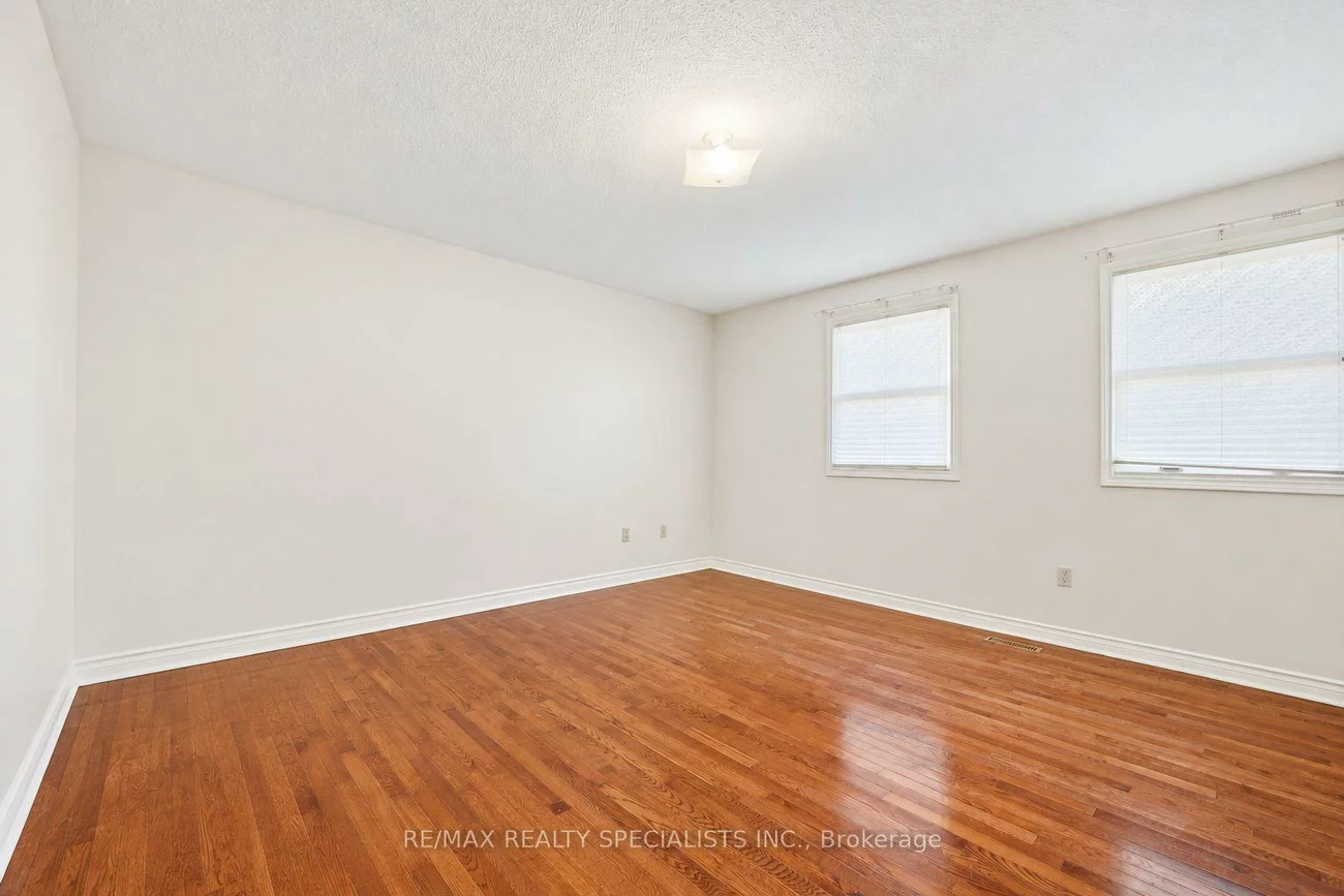 3706, Price, Erin Mills, Mississauga