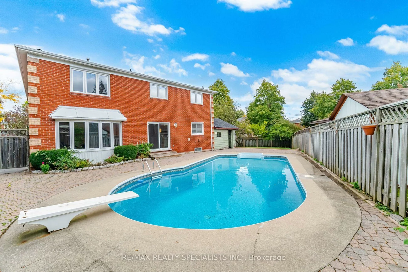 3706, Price, Erin Mills, Mississauga