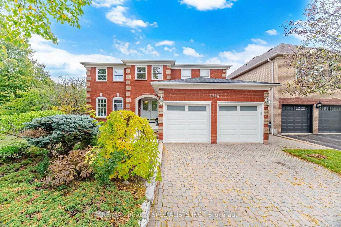 3706, Price, Erin Mills, Mississauga