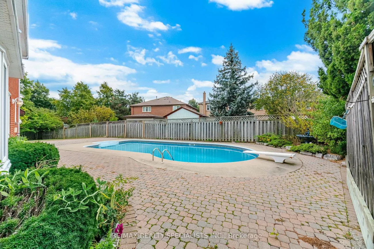 3706, Price, Erin Mills, Mississauga
