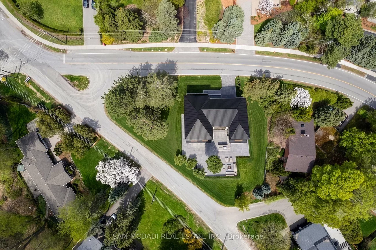 630, Bob O Link, Clarkson, Mississauga