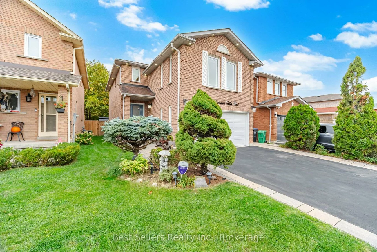 1204, Sherwood Mills, East Credit, Mississauga