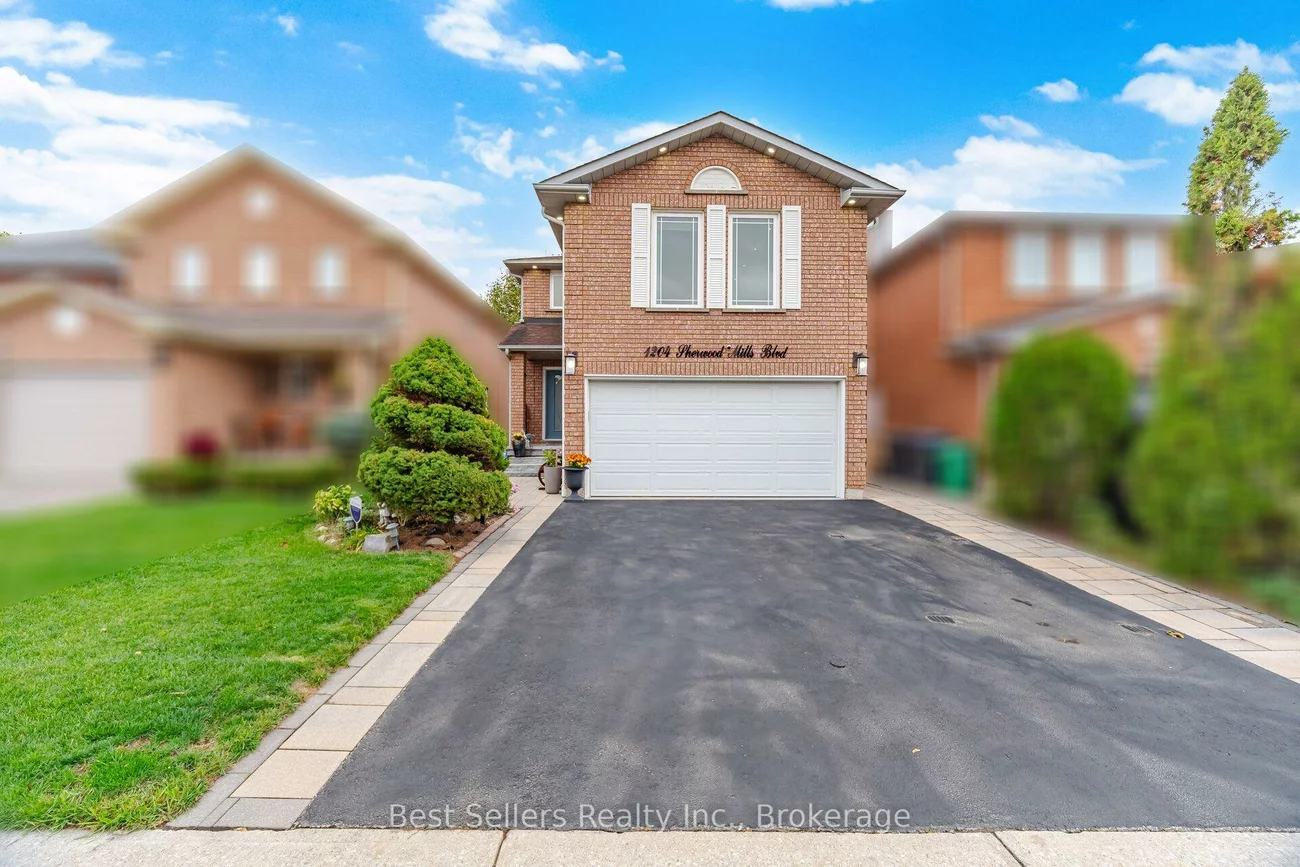 1204, Sherwood Mills, East Credit, Mississauga