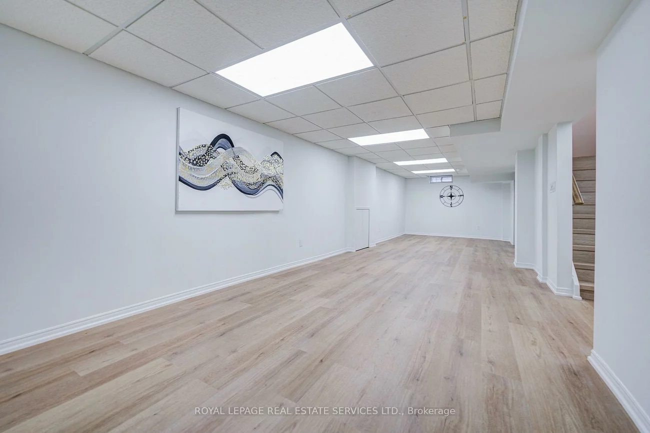 796, Buckingham, Creditview, Mississauga
