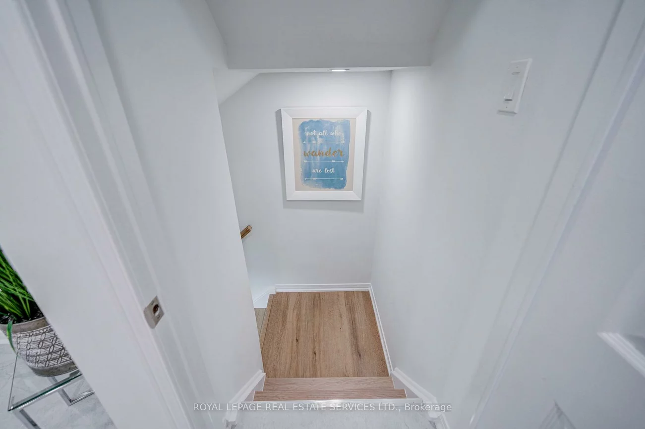 796, Buckingham, Creditview, Mississauga