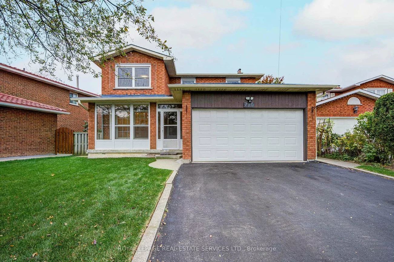 796, Buckingham, Creditview, Mississauga