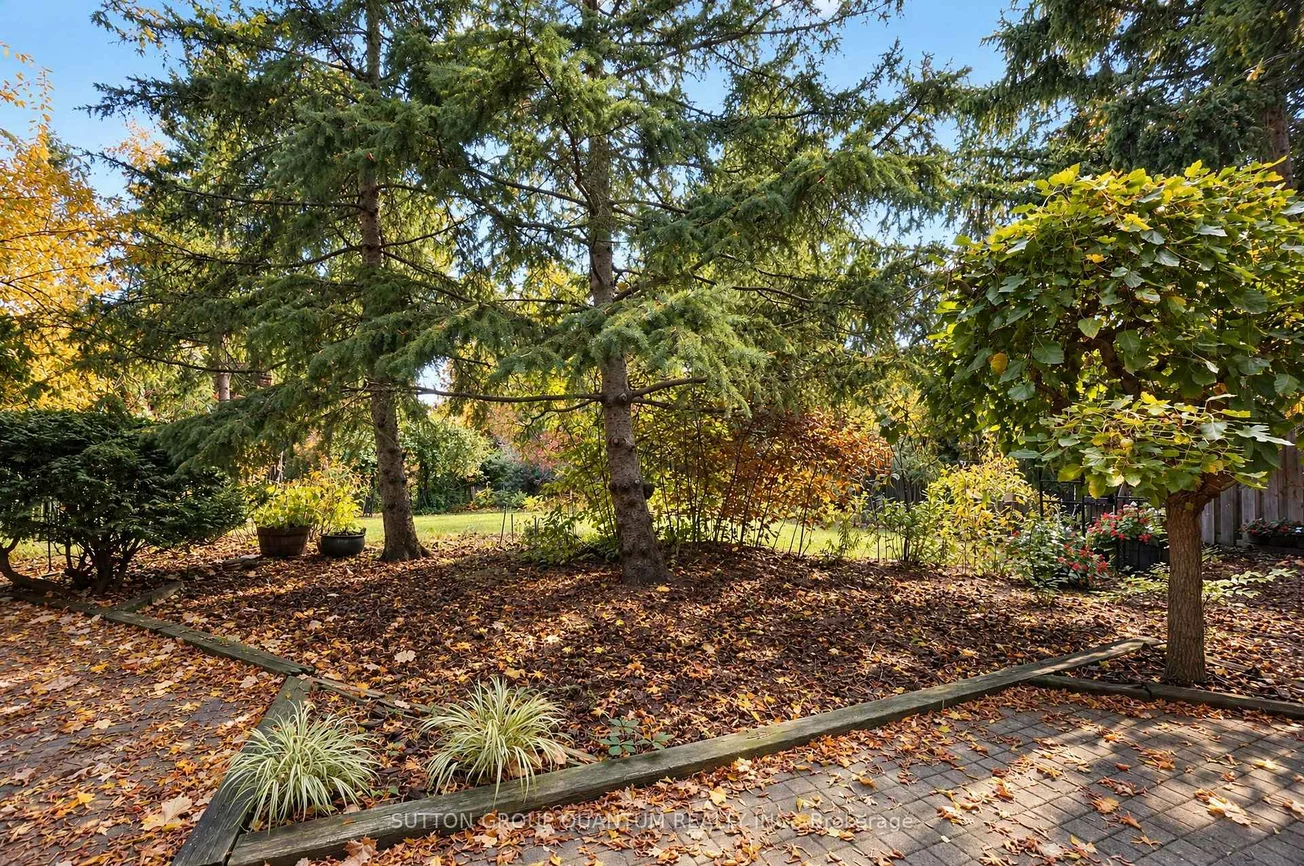 5254, Charnwood, East Credit, Mississauga