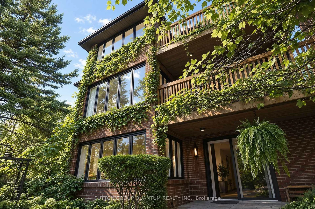 5254, Charnwood, East Credit, Mississauga