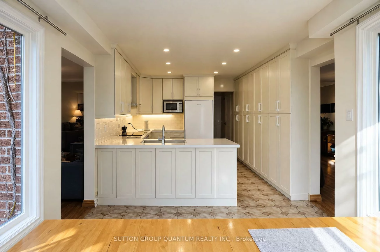 5254, Charnwood, East Credit, Mississauga