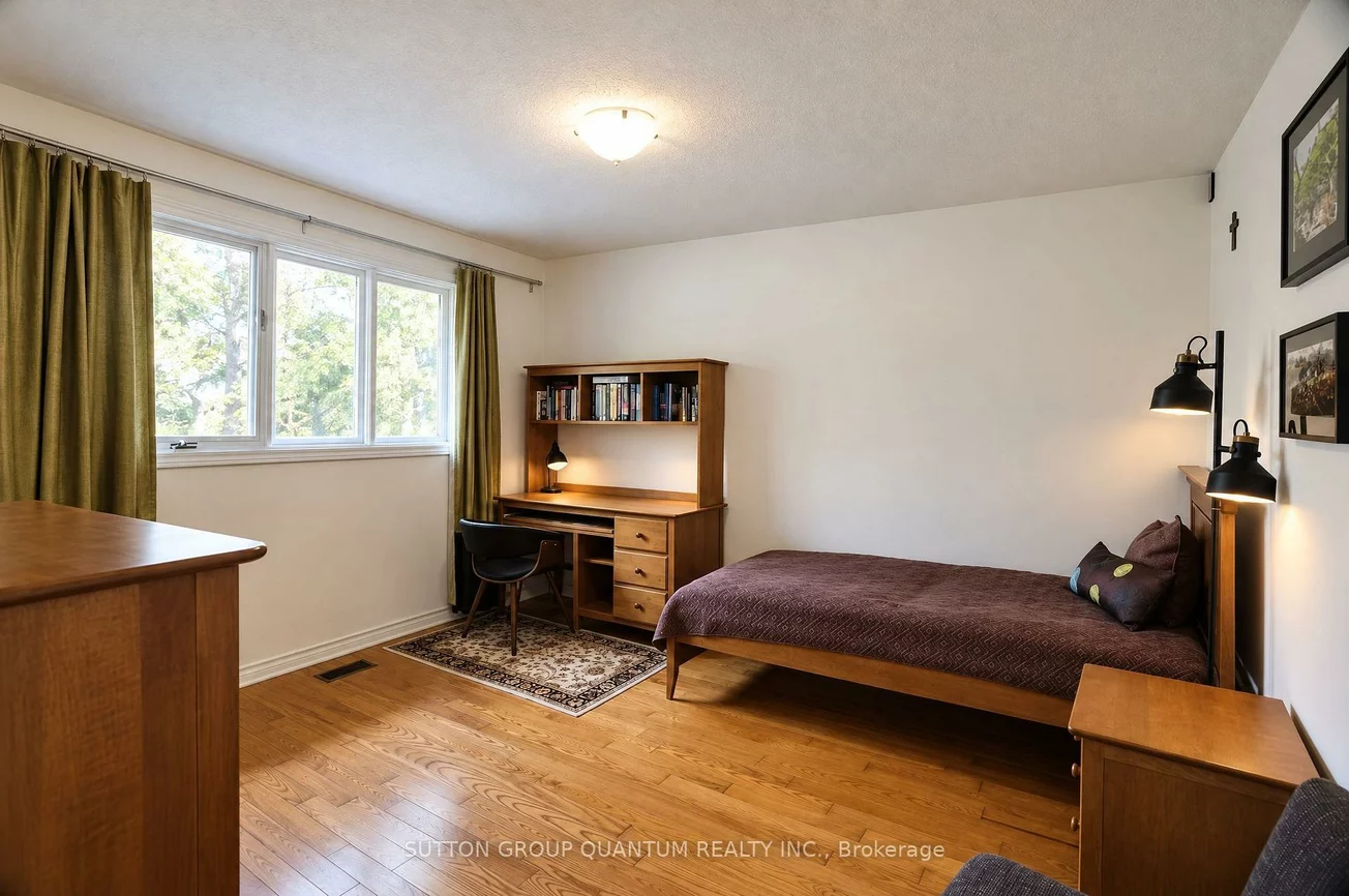 5254, Charnwood, East Credit, Mississauga