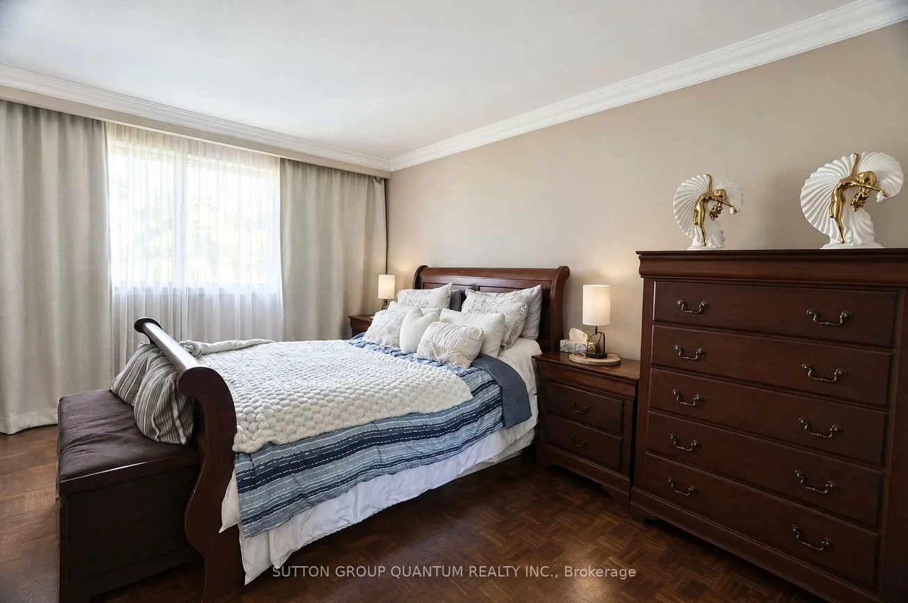 1005, Fredonia, Erindale, Mississauga