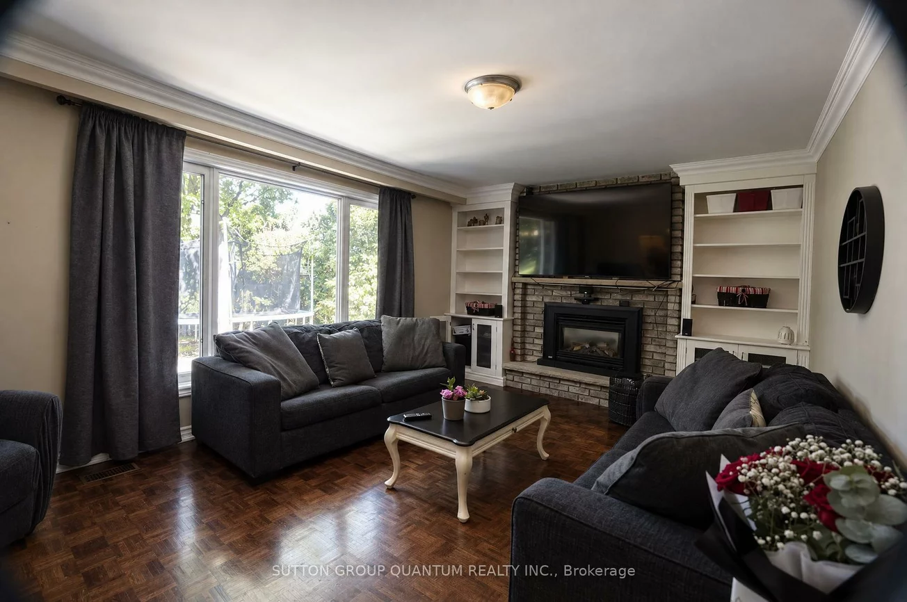 1005, Fredonia, Erindale, Mississauga