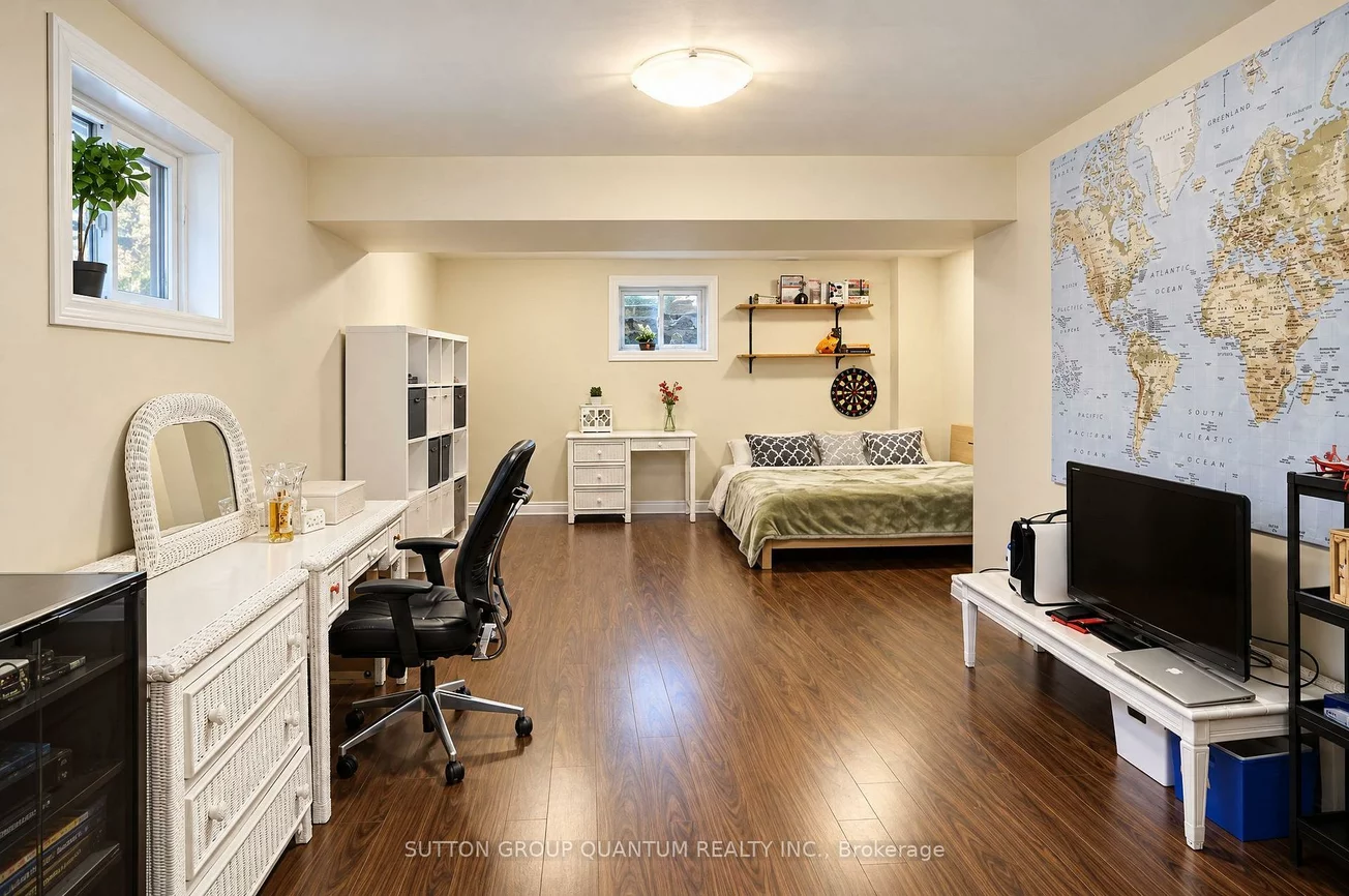 1005, Fredonia, Erindale, Mississauga