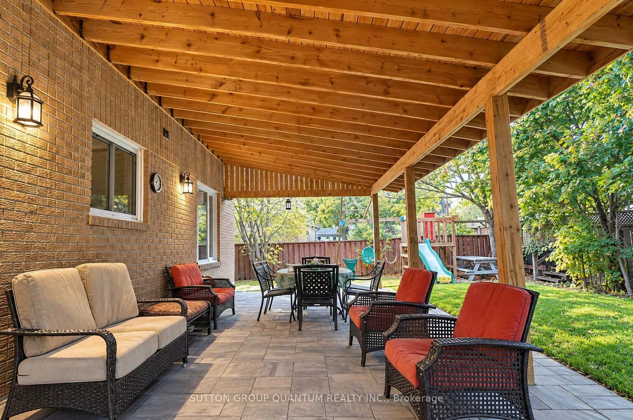 1005, Fredonia, Erindale, Mississauga