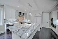 53, Eaglewood, Mineola, Mississauga