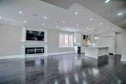 53, Eaglewood, Mineola, Mississauga