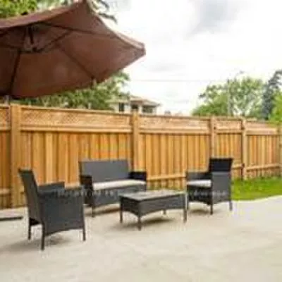 53, Eaglewood, Mineola, Mississauga