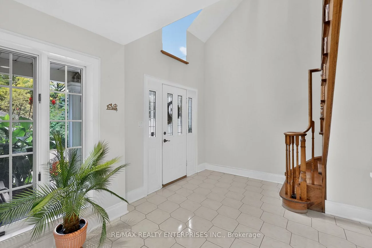 1690, Sherway, Lakeview, Mississauga