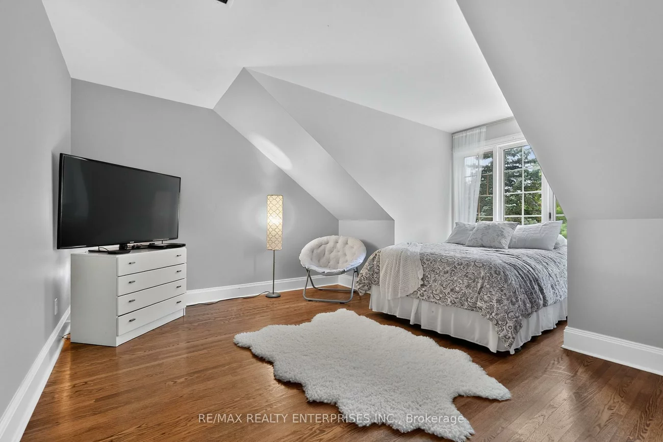 1690, Sherway, Lakeview, Mississauga