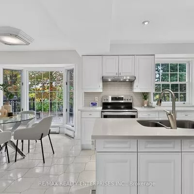 1690, Sherway, Lakeview, Mississauga