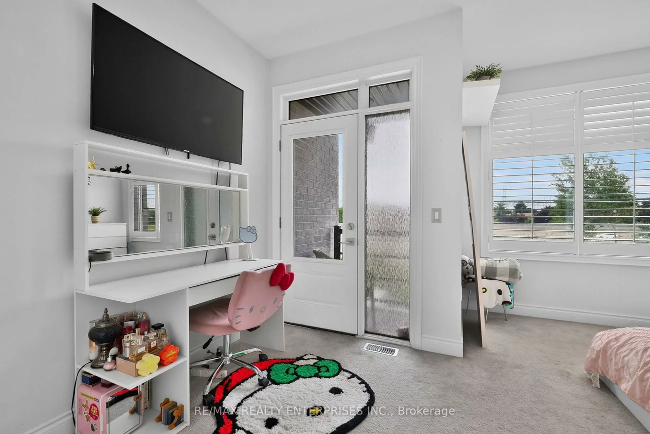 656, Tupelo, Mineola, Mississauga