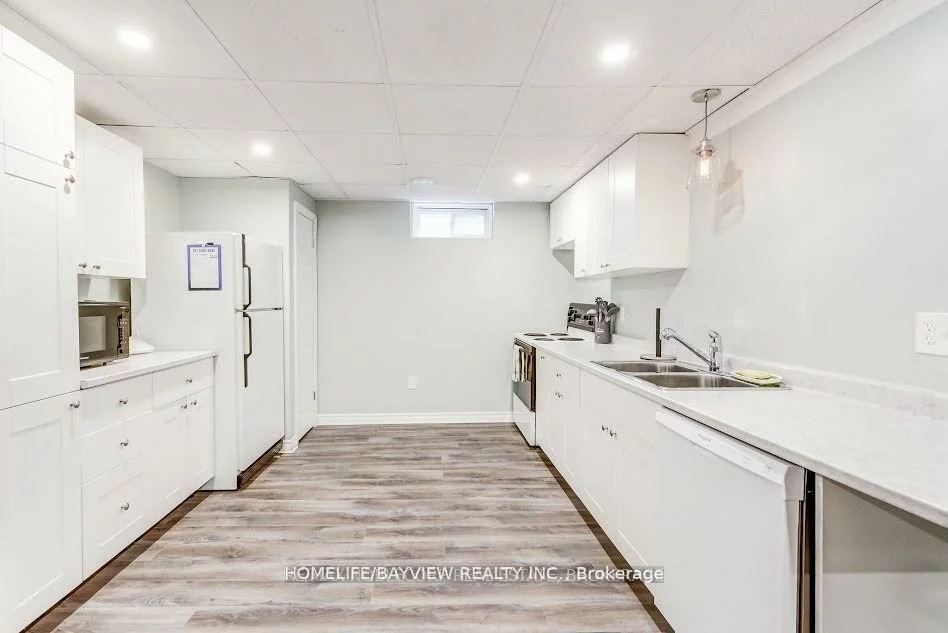 64, RUTLEDGE ( basement), Huron Heights-Leslie Valley, Newmarket