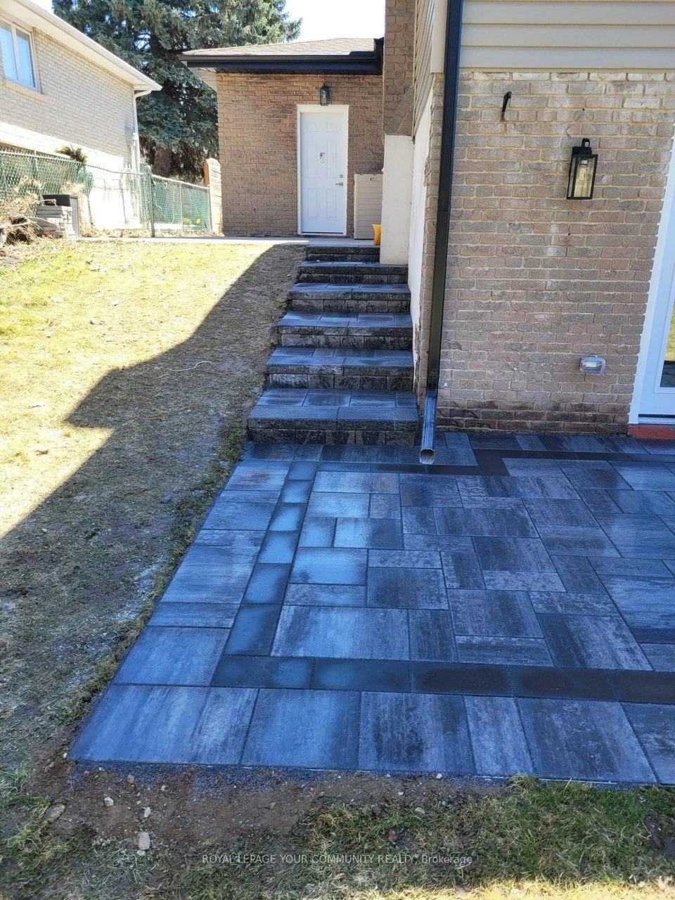 949, Wildwood, Gorham-College Manor, Newmarket