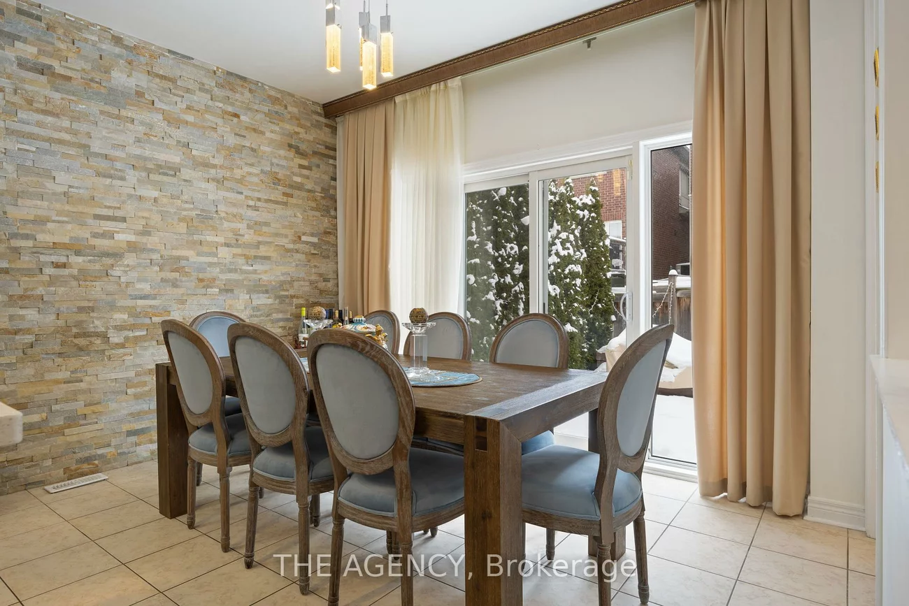 229, Aspenwood, Woodland Hill, Newmarket