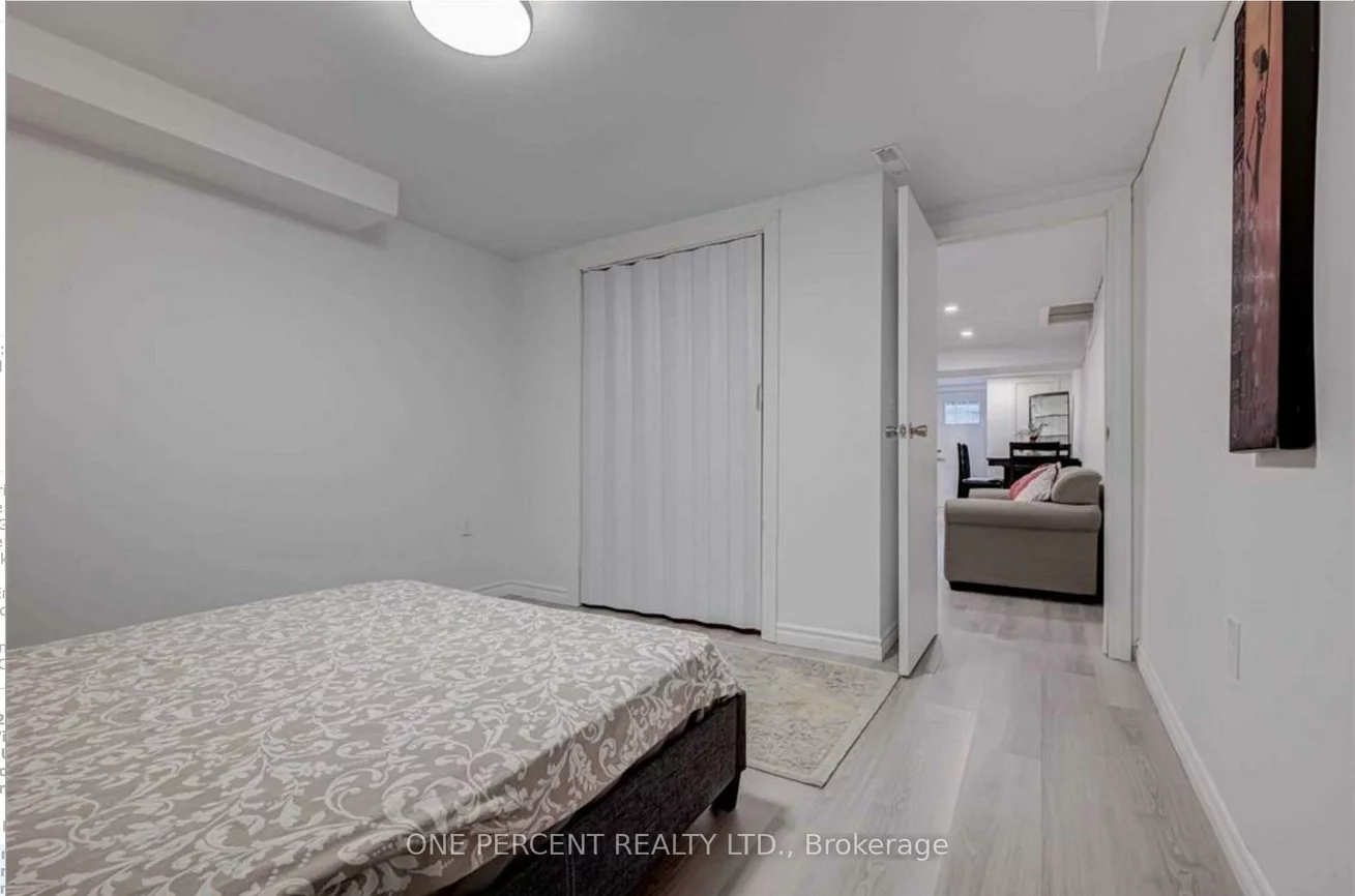 72, Ashton, Huron Heights-Leslie Valley, Newmarket