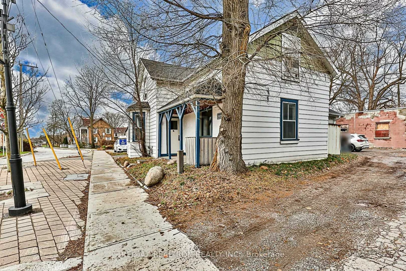 475, D'arcy, Central Newmarket, Newmarket