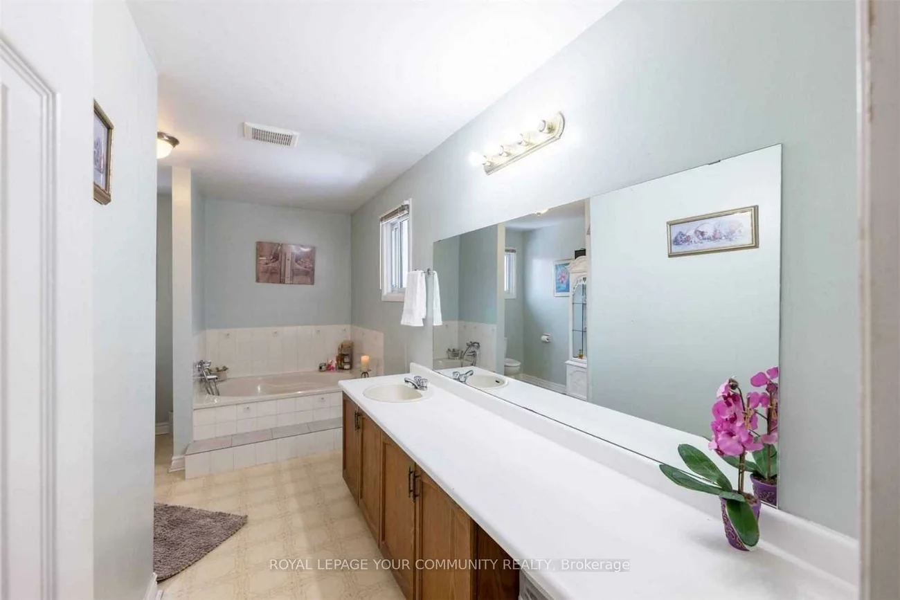 770, Leslie Valley, Huron Heights-Leslie Valley, Newmarket