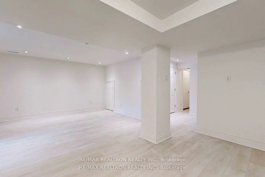75, Millard, Central Newmarket, Newmarket