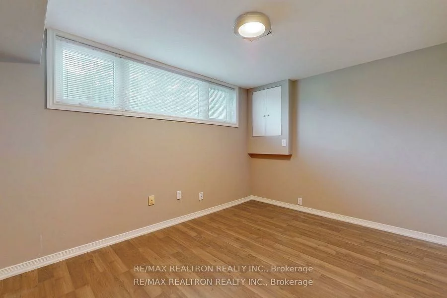 75, Millard, Central Newmarket, Newmarket