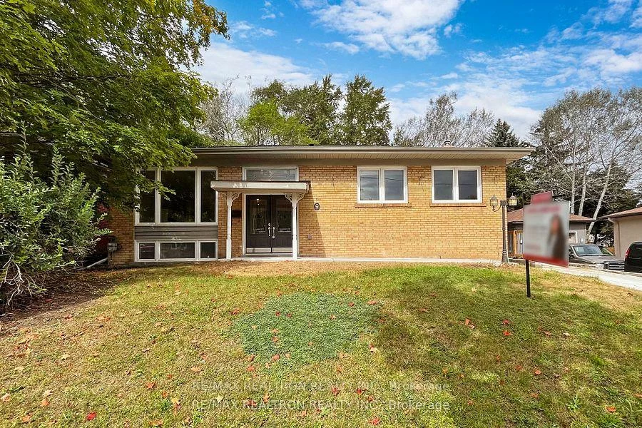 75, Millard, Central Newmarket, Newmarket