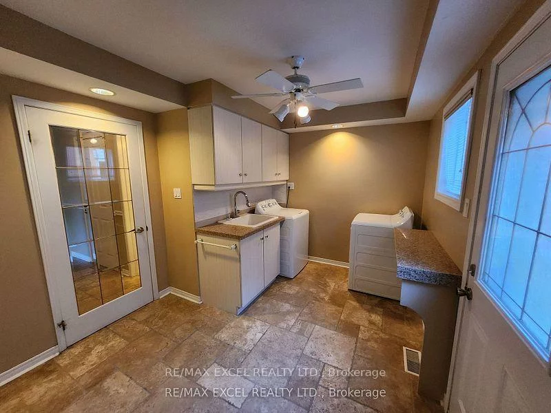 316, Alex Doner, Glenway Estates, Newmarket