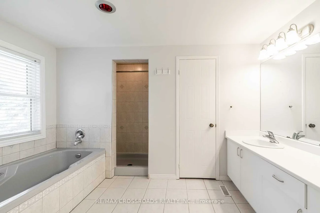 462, Alex Doner, Glenway Estates, Newmarket