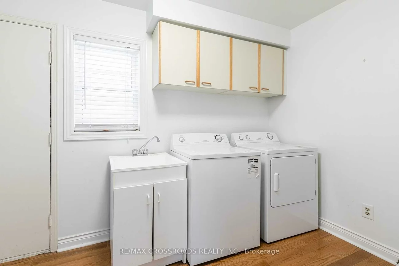 462, Alex Doner, Glenway Estates, Newmarket
