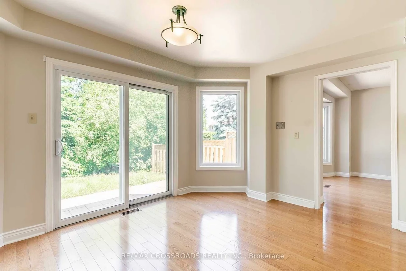 462, Alex Doner, Glenway Estates, Newmarket
