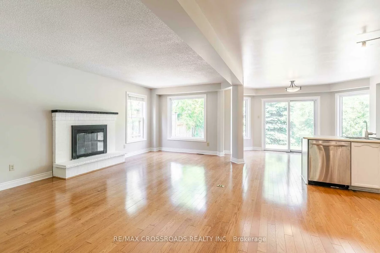 462, Alex Doner, Glenway Estates, Newmarket