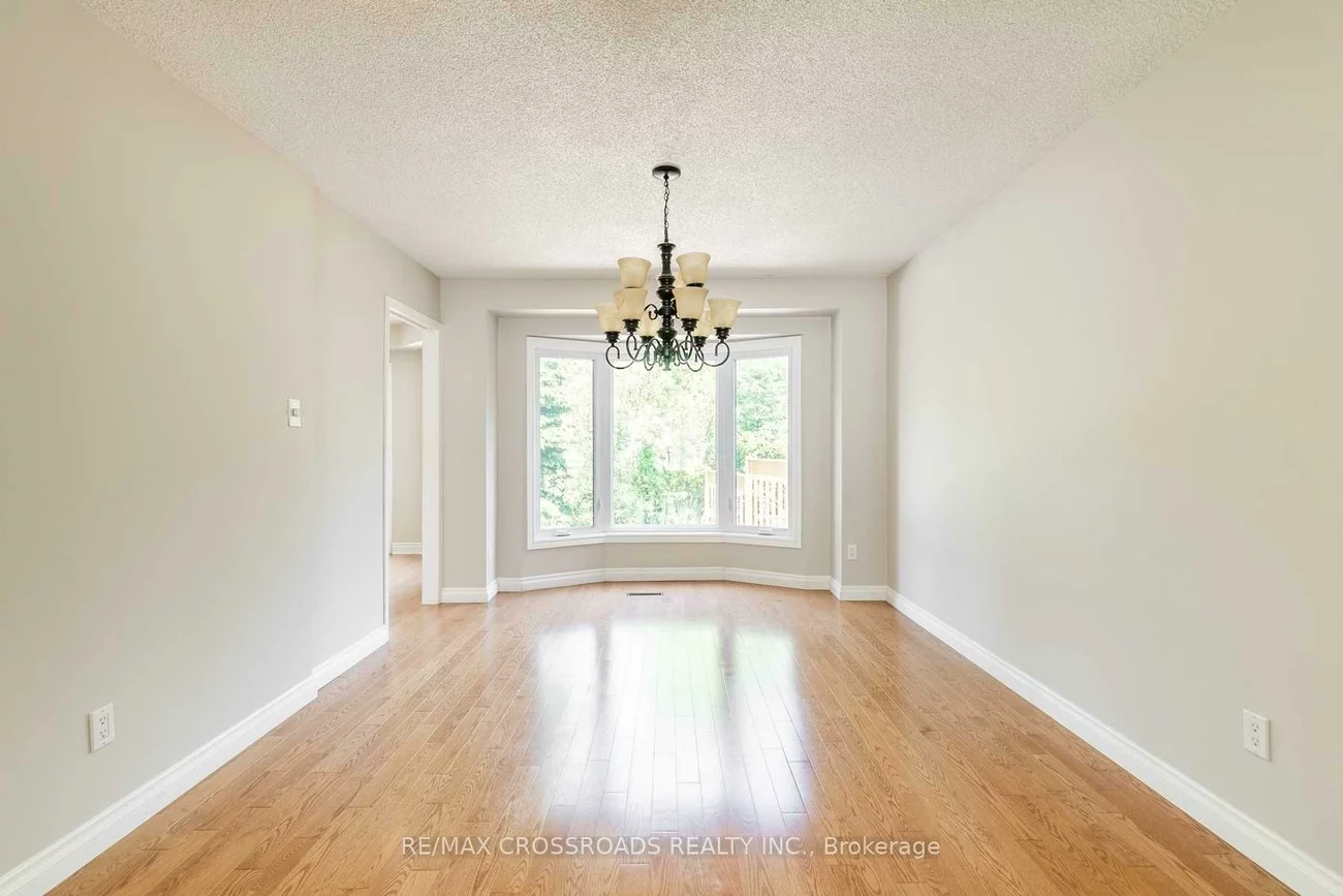 462, Alex Doner, Glenway Estates, Newmarket