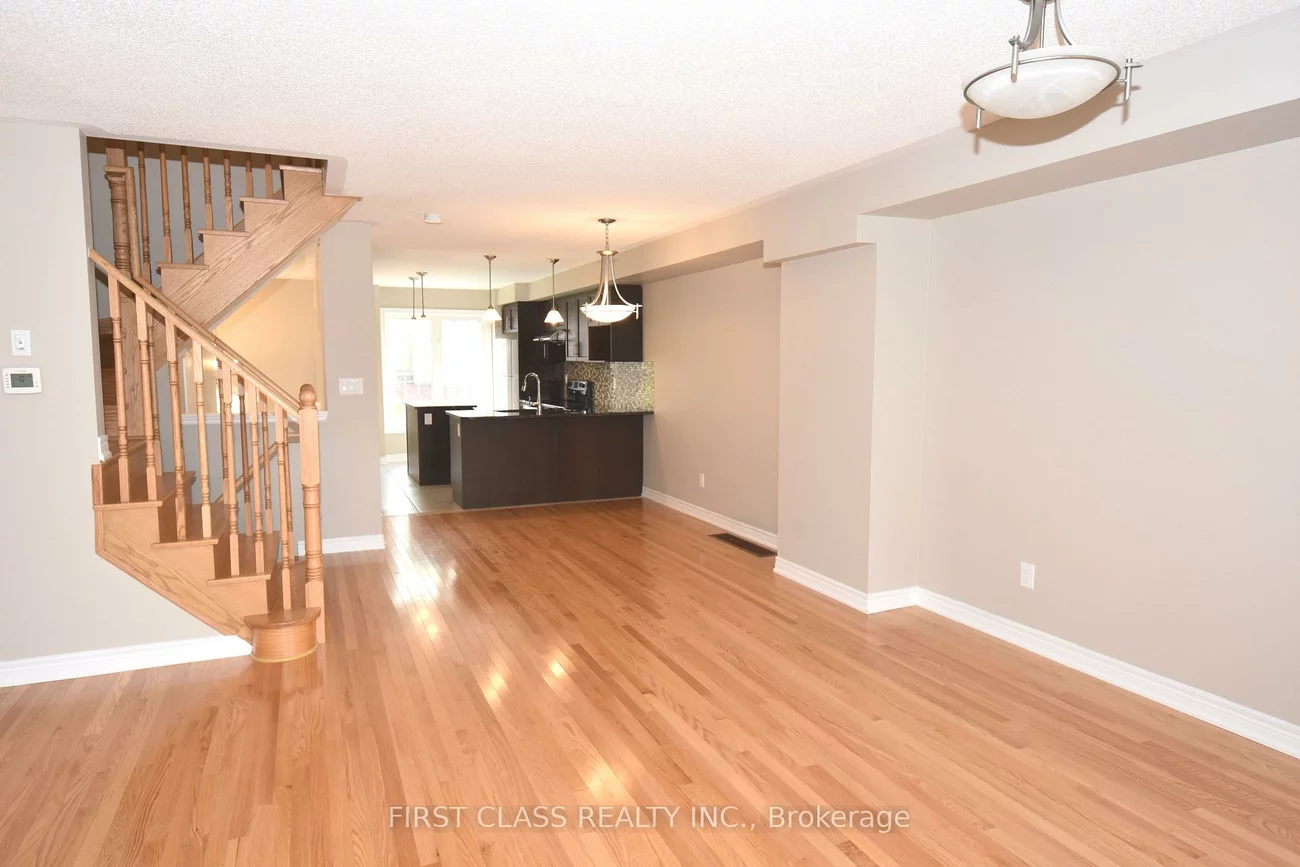 327, Doak, Gorham-College Manor, Newmarket