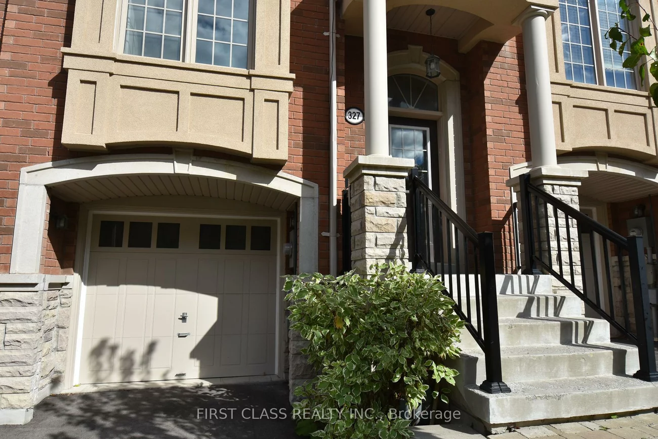 327, Doak, Gorham-College Manor, Newmarket