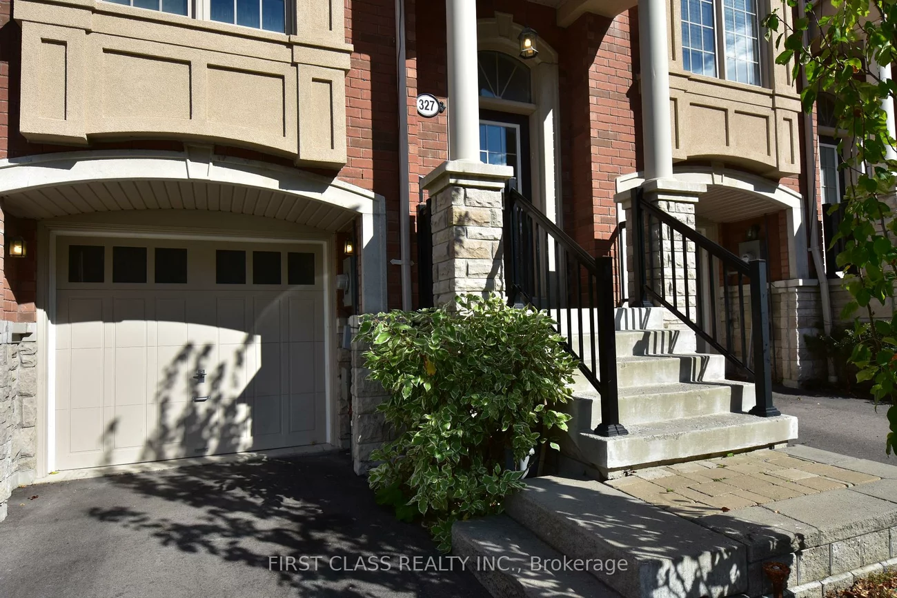 327, Doak, Gorham-College Manor, Newmarket