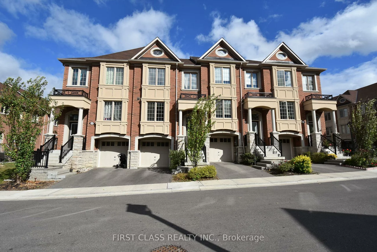 327, Doak, Gorham-College Manor, Newmarket