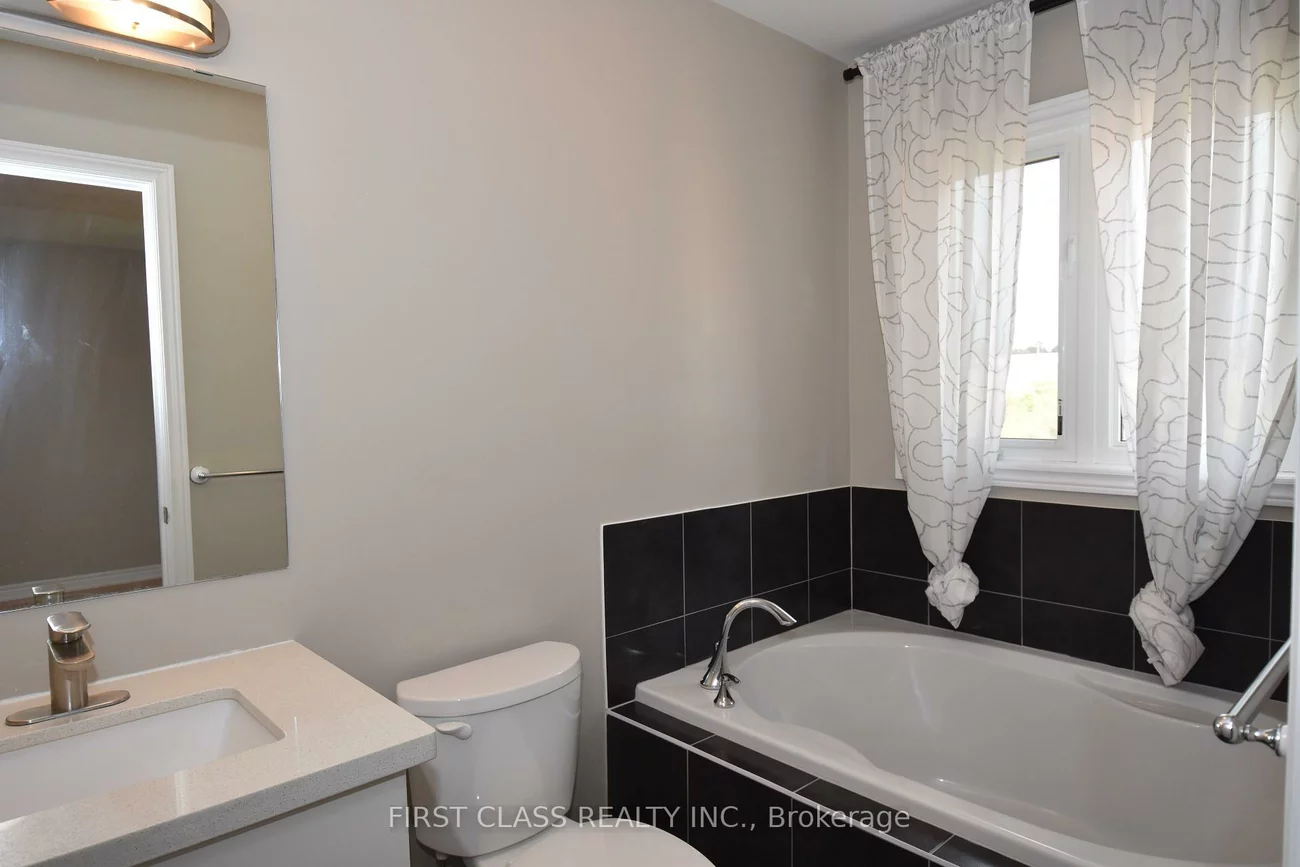327, Doak, Gorham-College Manor, Newmarket