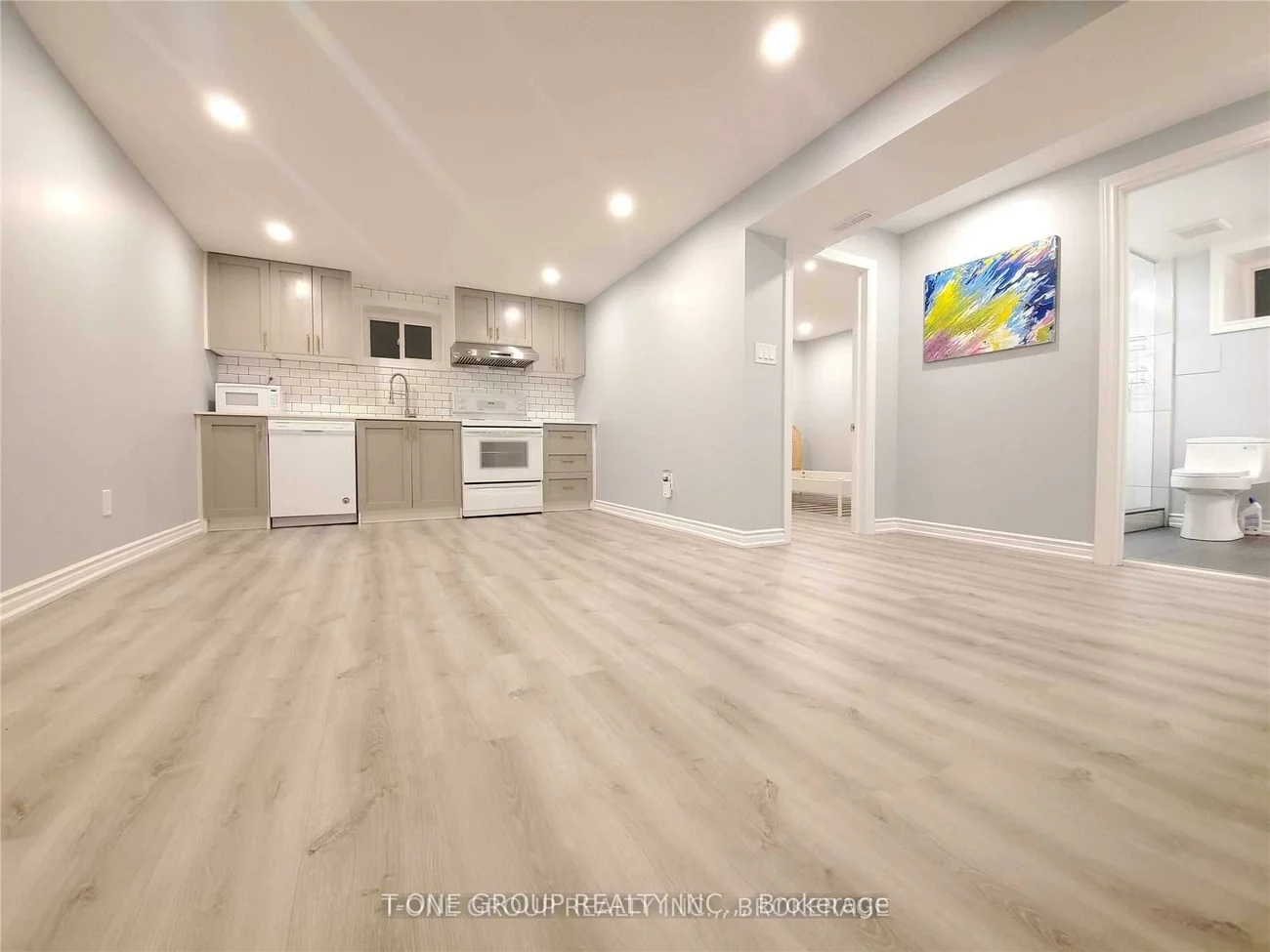 78, Lundy's, Huron Heights-Leslie Valley, Newmarket